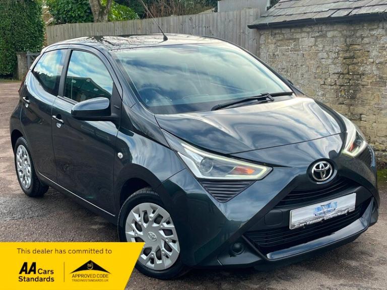 2019 (19) Toyota AYGO VVT-I X-PLAY Petrol Manual