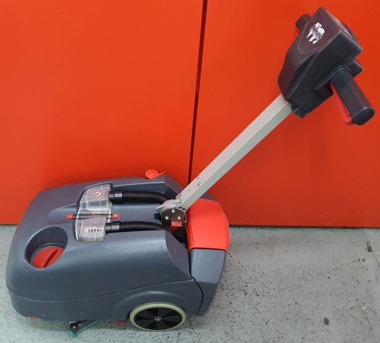 Numatic ttb1840nx compact cordless floor scrubber dryer workshop garage gym floor cleaning machine 