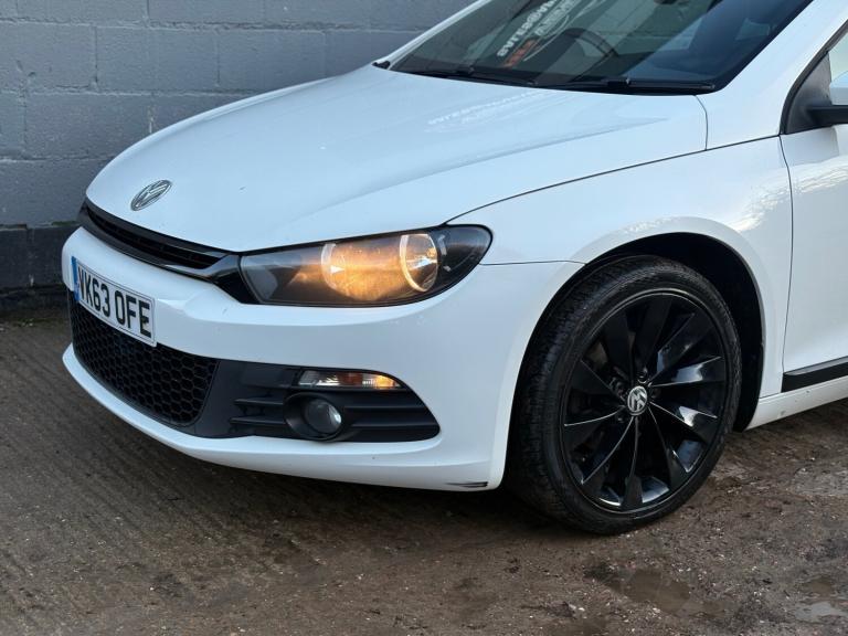 2013 Volkswagen Scirocco 2.0 TDi BlueMotion Tech GT 3dr [Nav/Leather] COUPE Diesel Manual