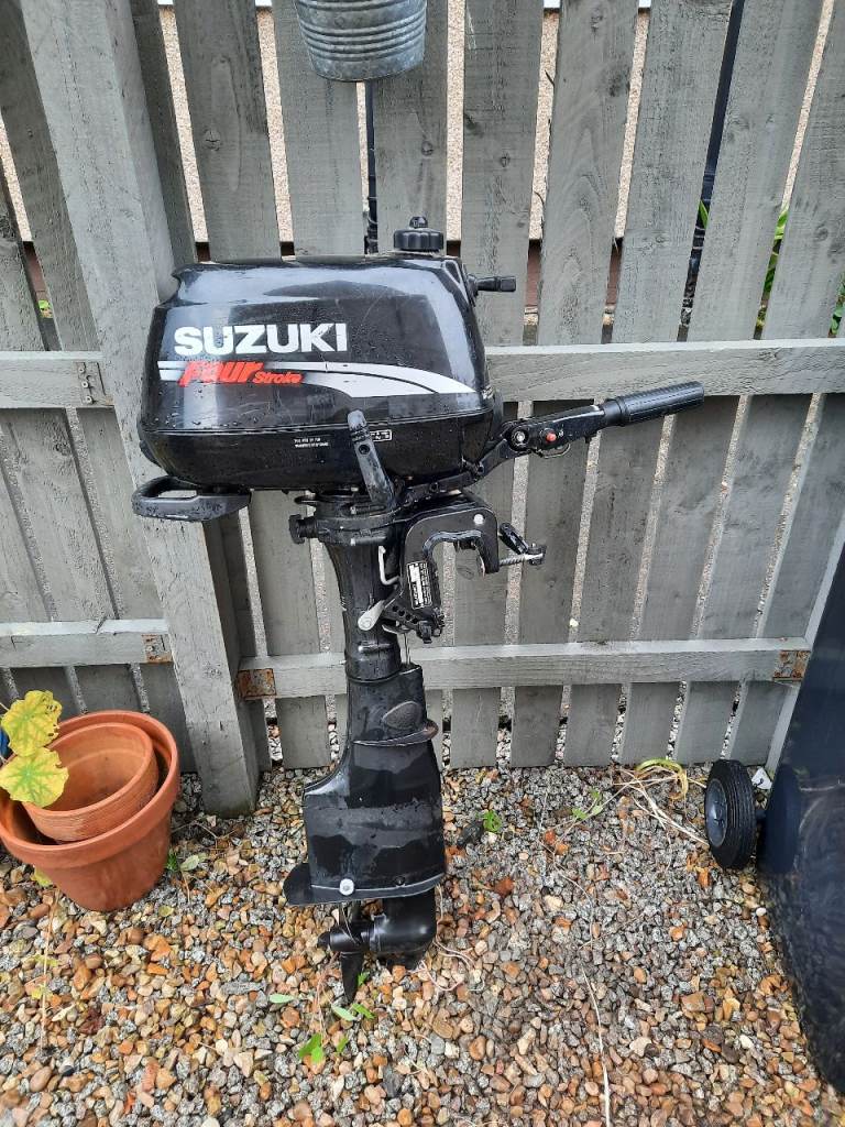 Suzuki 4HP 4-Stroke Outboard Motor – Good Condition