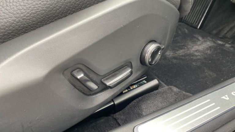 2024 Volvo V90 2.0h T8 18.8kWh Ultra Estate 5dr Petrol Plug-in Hybrid Auto AWD Euro 6 (s/s ESTATE...