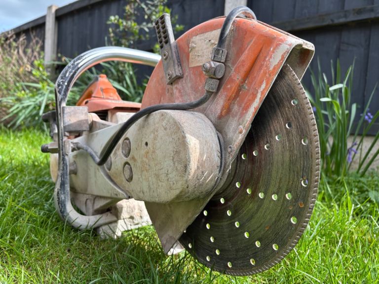 GARAGE CLEARANCE PETROL STIHL SAW CHADDESDEN DERBY 