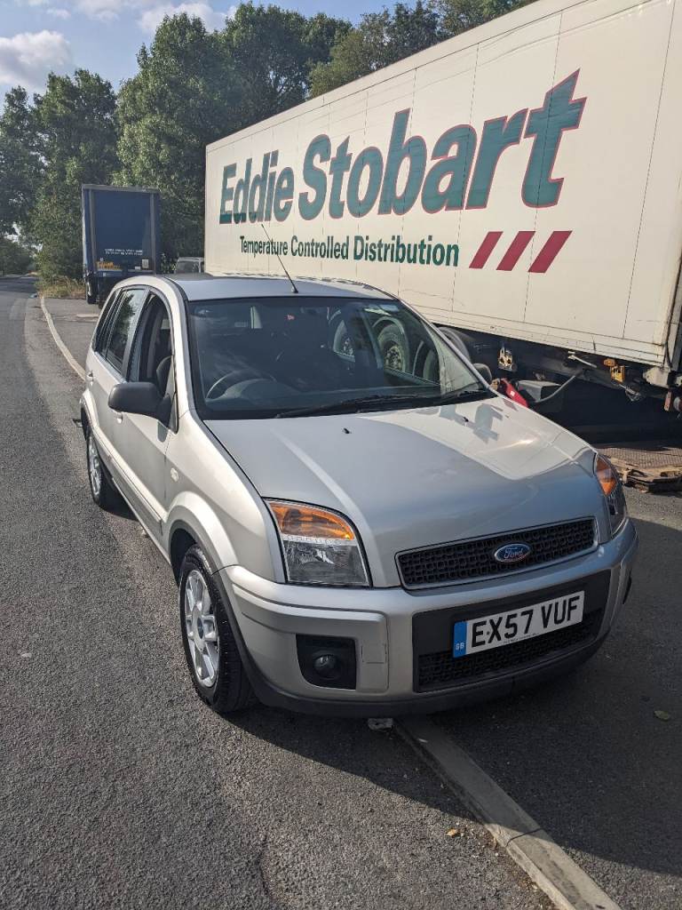 Ford fusion 1.4 semi automatic 45k miles full mot