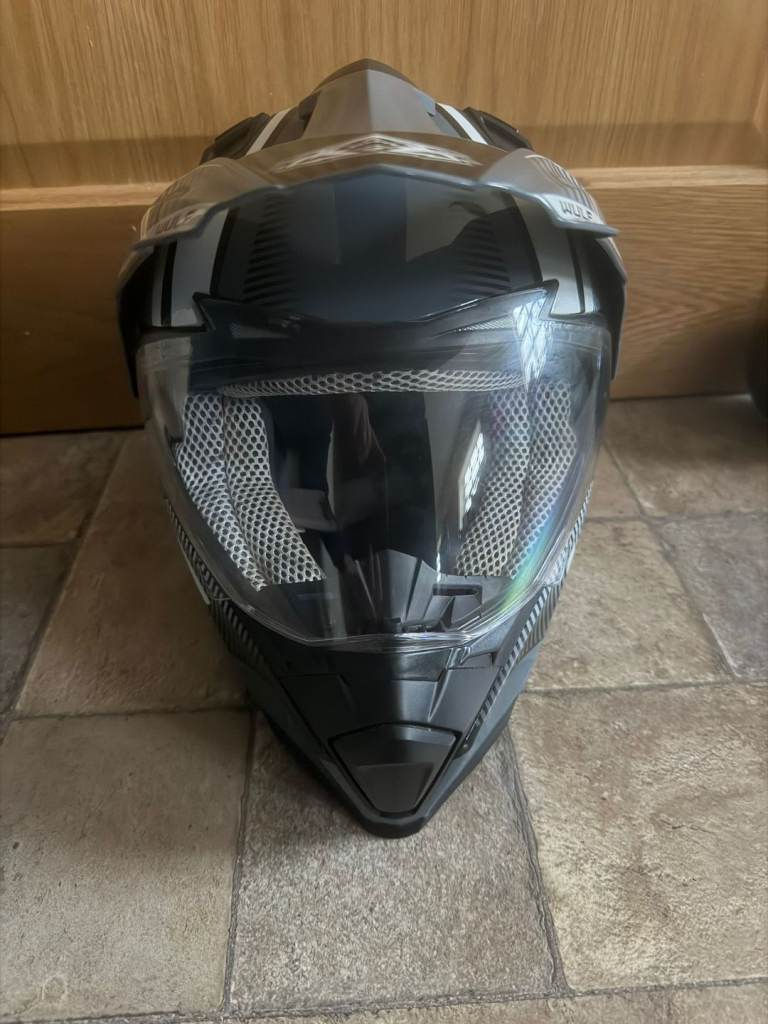Wulfsport Optima motocross helmet 