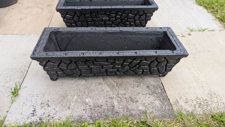 Flower pots 