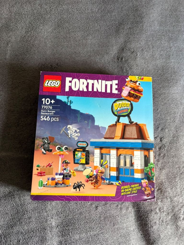 LEGO Fortnite Durrr Burger Restaurant (77076) (sealed) 