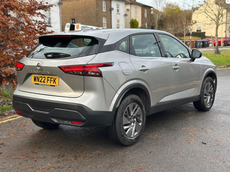 2022 Nissan Qashqai 1.3 DIG-T MHEV Acenta Premium XTRON Euro 6 (s/s) 5dr HATCHBACK Petrol/Electri...