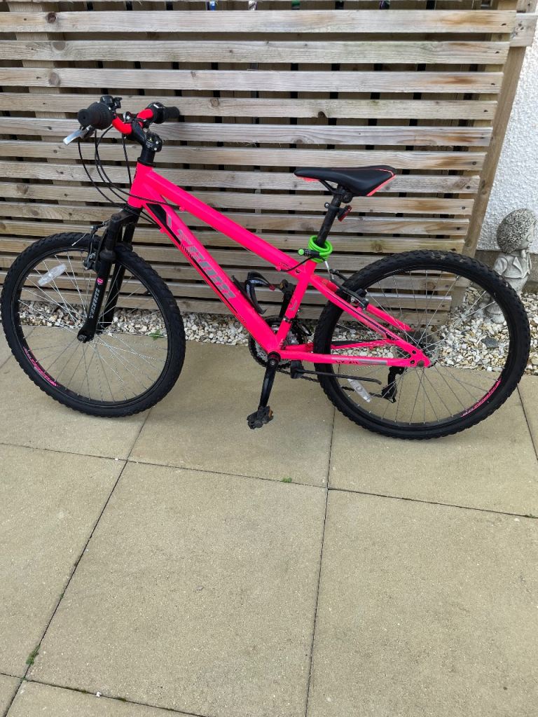 Kids Pink Mountain Bike 10-12yrs