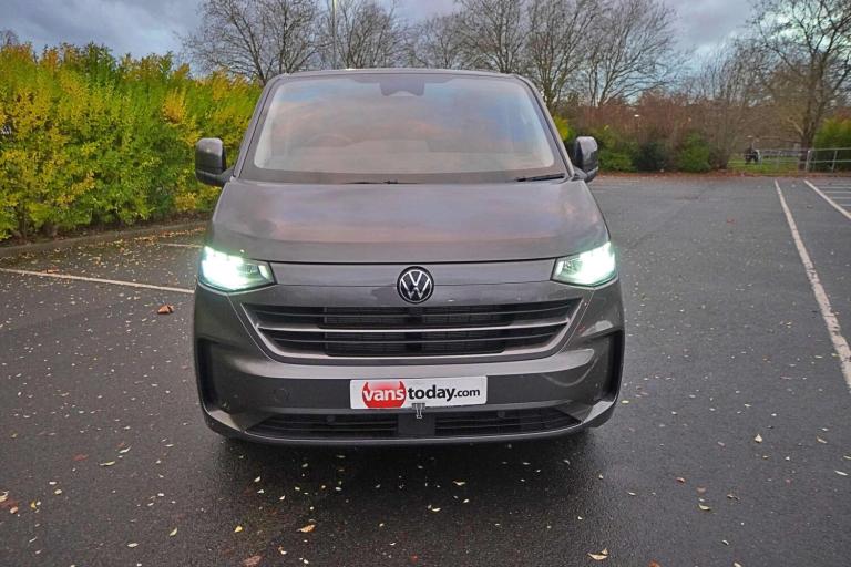 2025 Volkswagen Transporter 2.0 Transporter T28 Commerce Pro TDI + Delivery Miles + VW 5 Plus Pan...