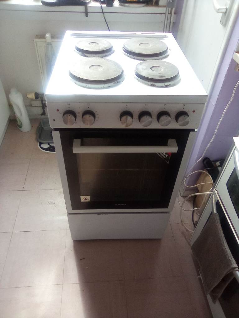 ELECTRIC COOKER 