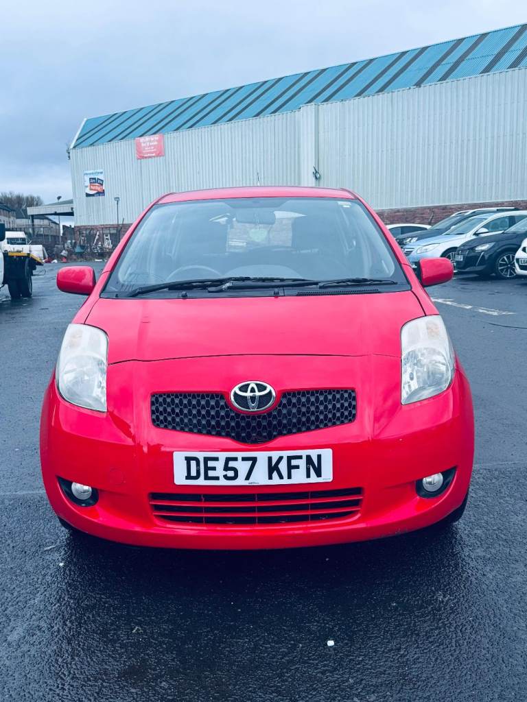 2007 Toyota yaris automatic