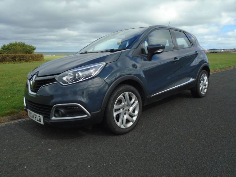 RENAULT CAPTUR  Sat-Nav 2014   Road tax £20 (60mpg)