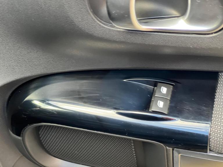 CITROEN C4 CACTUS 1.2 PureTech Flair ETG5 Euro 6 (s/s) 5dr 2017