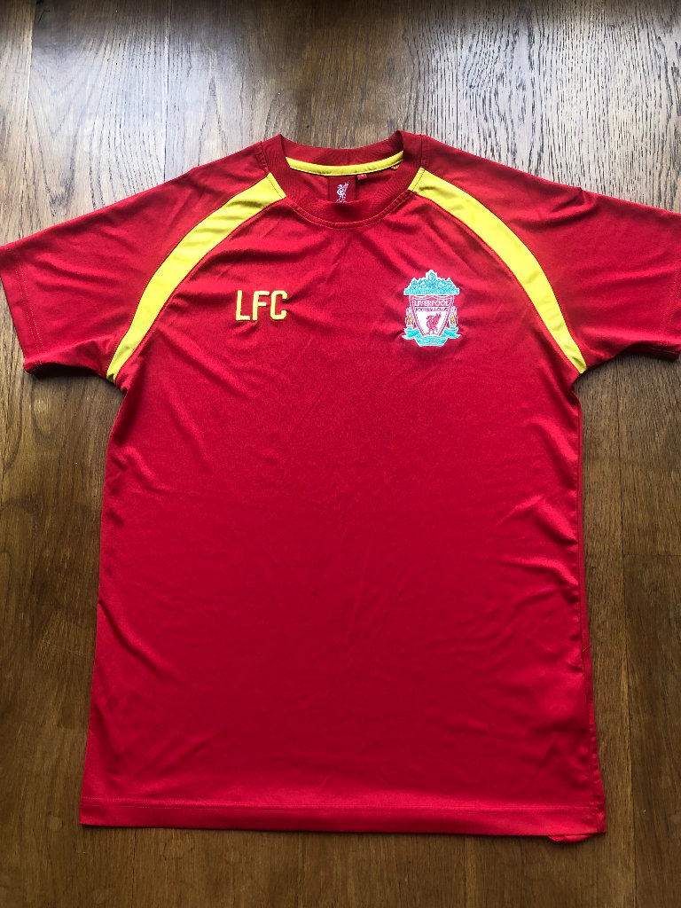 Like new Men’s Liverpool football club LFC t-shirt size small gift idea 