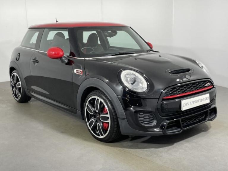 MINI HATCHBACK 2.0 John Cooper Works 3dr