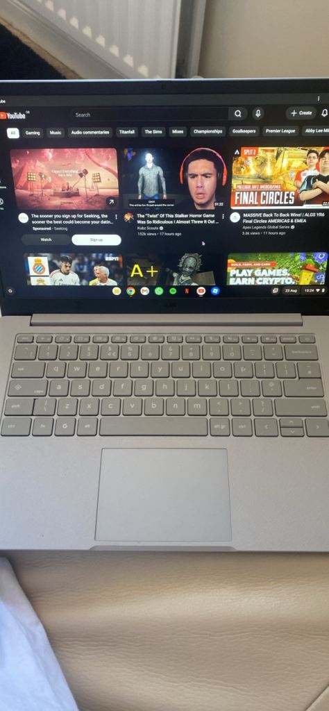 Chromebook mint condition with charger 