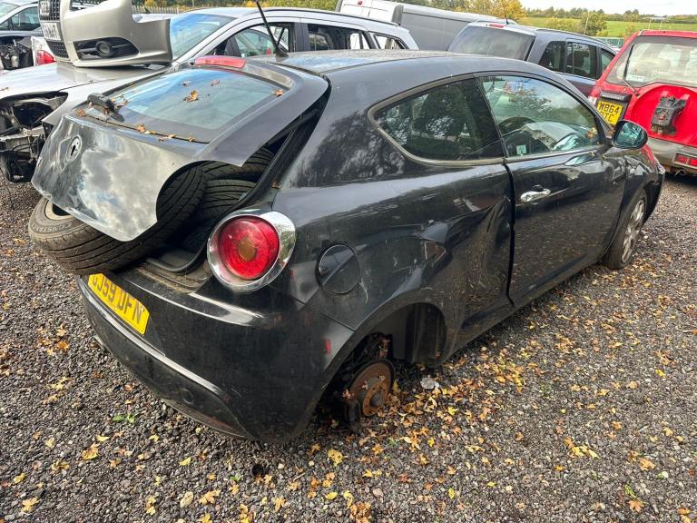 2009 ALFA ROMEO MITO BLACK BREAKING SPARES PARTS 