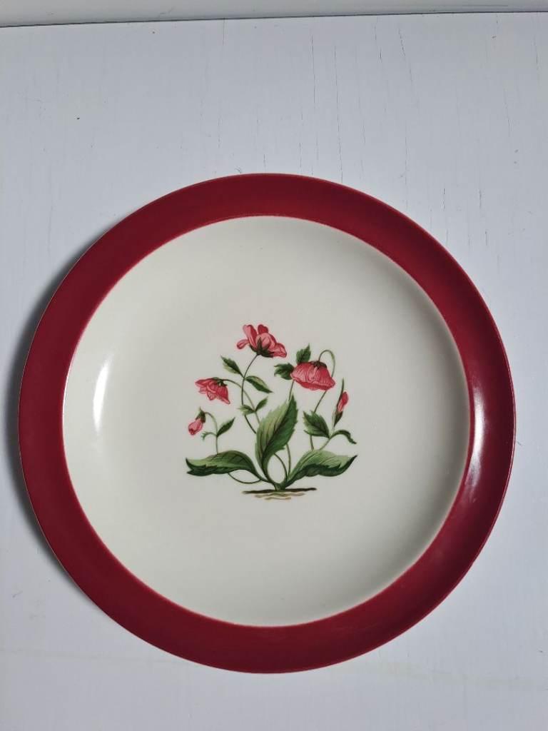 Wedgwood  Mayfield Ruby 6" 1/8 Plate