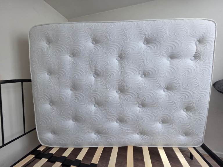 DOUBLE BED FRAME + DEEPSLEEP BRONZE 1500 POCKET SPRUNG MATTRESS – £270