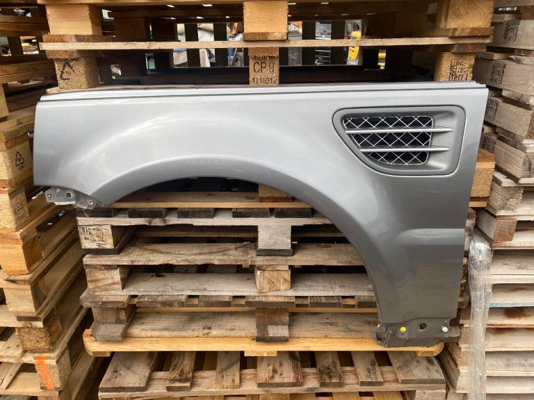 2007 Rangerover sport l320 front wing in Stornoway grey 