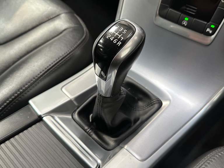 VOLVO XC60 2.0 SE Lux Nav D4 2017