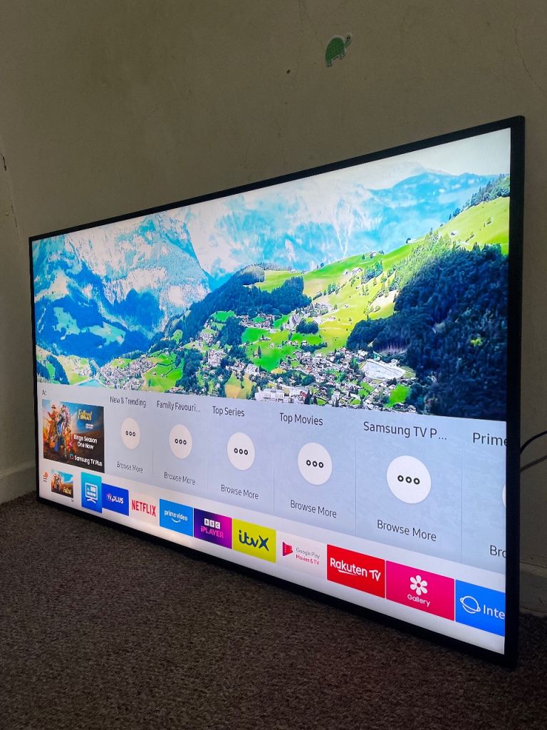 Samsung 55 Inch 4k Ultra HD LED HDR Smart TV in Excellent Condition 