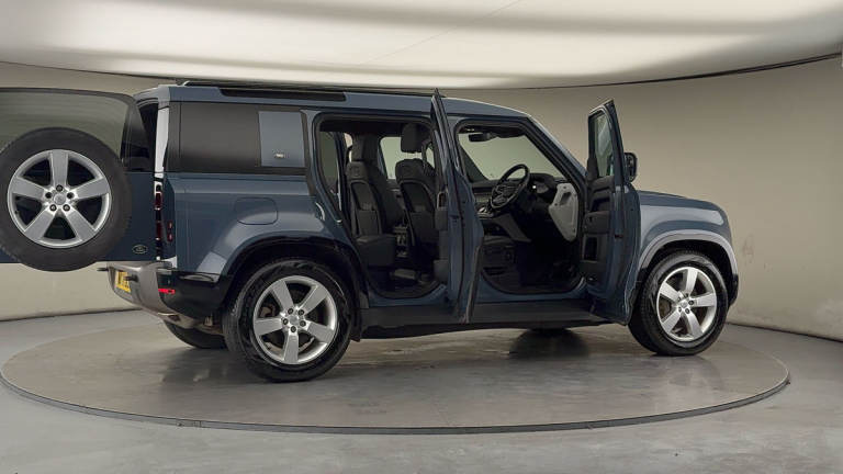 2021 Land Rover Defender 110 2.0 P400e 15.4kWh X-Dynamic S SUV 5dr Petrol Plug-in Hybrid Auto 4WD...