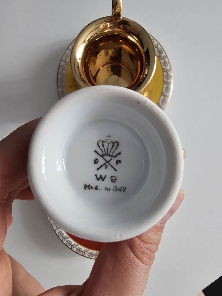 Vintage Tea/Coffee Cup Set