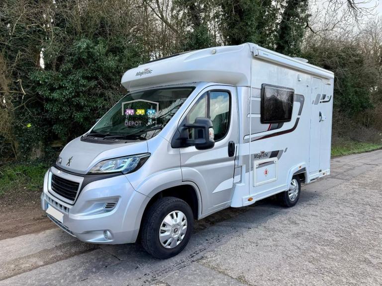 Elddis Majestic 115 Luxury 2 Berth Motorhome For sale