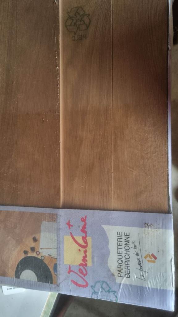 Solid French oak parquet flooring 