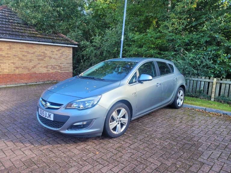 Vauxhall, ASTRA, Hatchback, 2015, Manual, 1598 (cc), 5 doors
