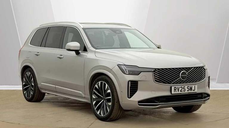 2025 Volvo XC90 2.0 B5P Ultra Dark 5dr AWD Geartronic ESTATE PETROL Automatic