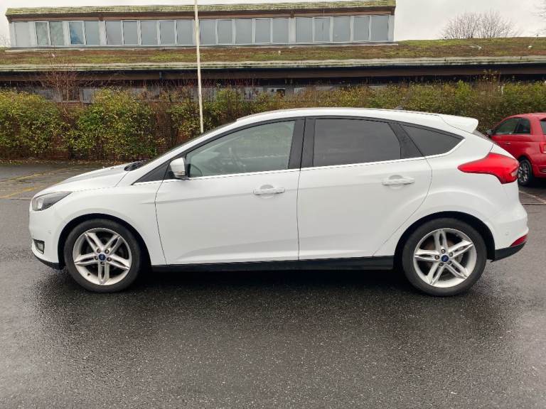 FORD FOCUS 1.0t  ECOBOOST   TITANIUM  2018  IN VGC FSH  NEW BELTS  NEW MOT WARRANTY GIVEN