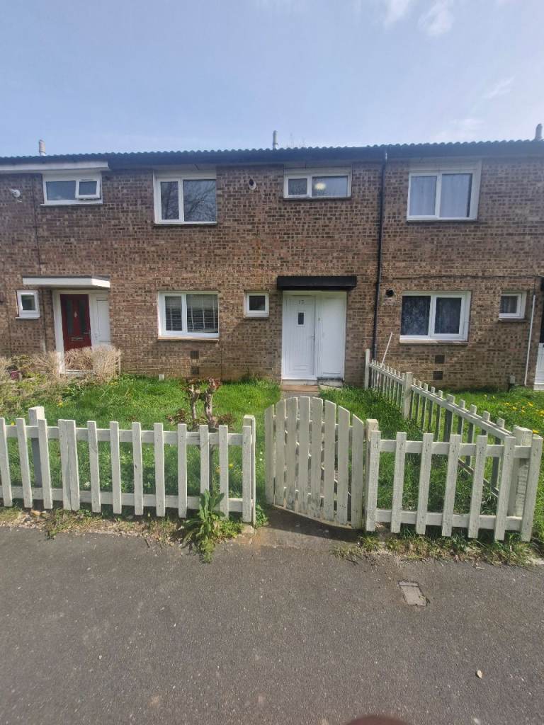 3 bedroom house in Northampton
