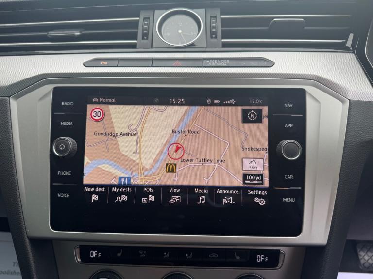 2018 Volkswagen Passat 2.0 TDI SE Business 5dr ++ SAT NAV / ULEZ / DAB / 65.7 MPG ++ ESTATE Diese...