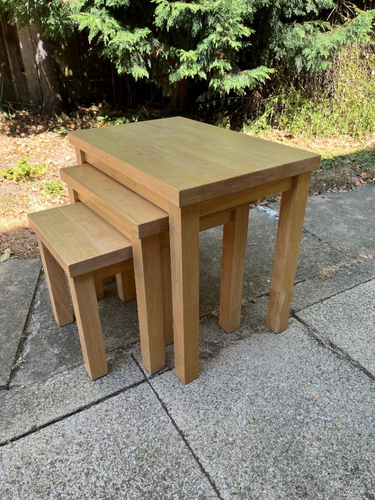 Wooden Nest of 3 Tables – Good Condition