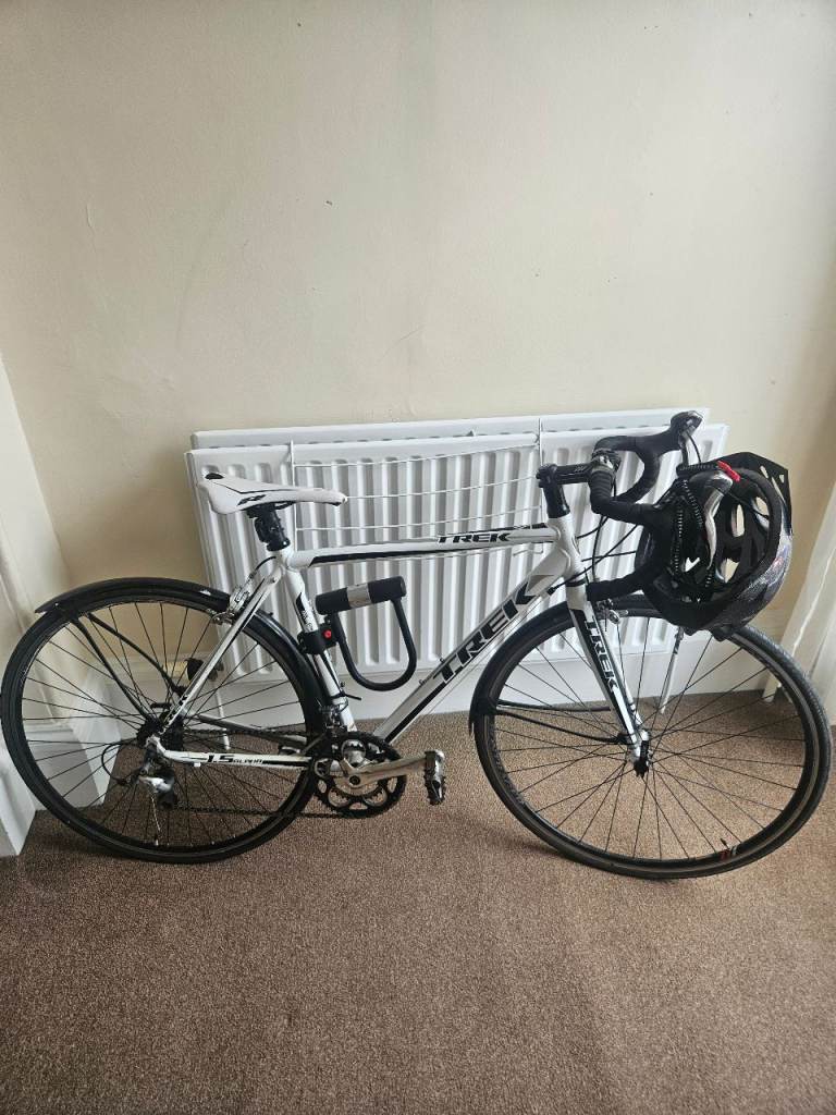 Trek 1.5 Road Bike Bundle - Small Women's + Lock, Lights & Helmet- West End, Glasgow