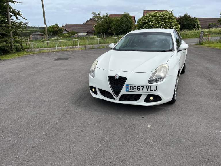 Alfa Romeo, GIULIETTA, Hatchback, 2013, Manual, 1598 (cc), 5 doors