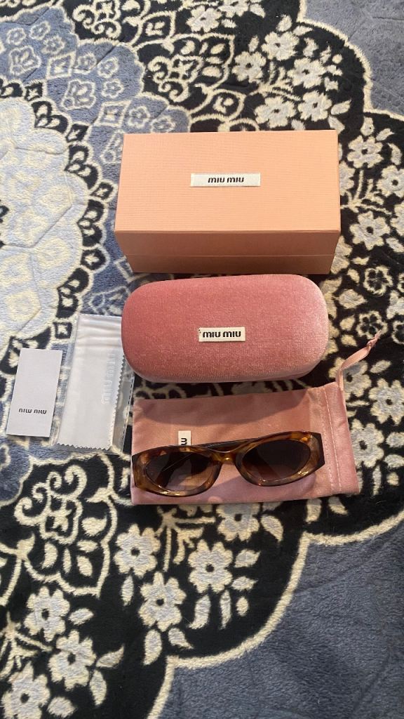 miu miu tortoise sunglases brown