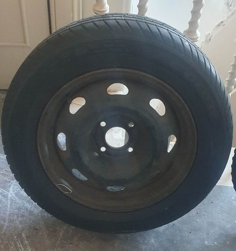 15 inch wheel and brand new tyre 185/65/R15 
