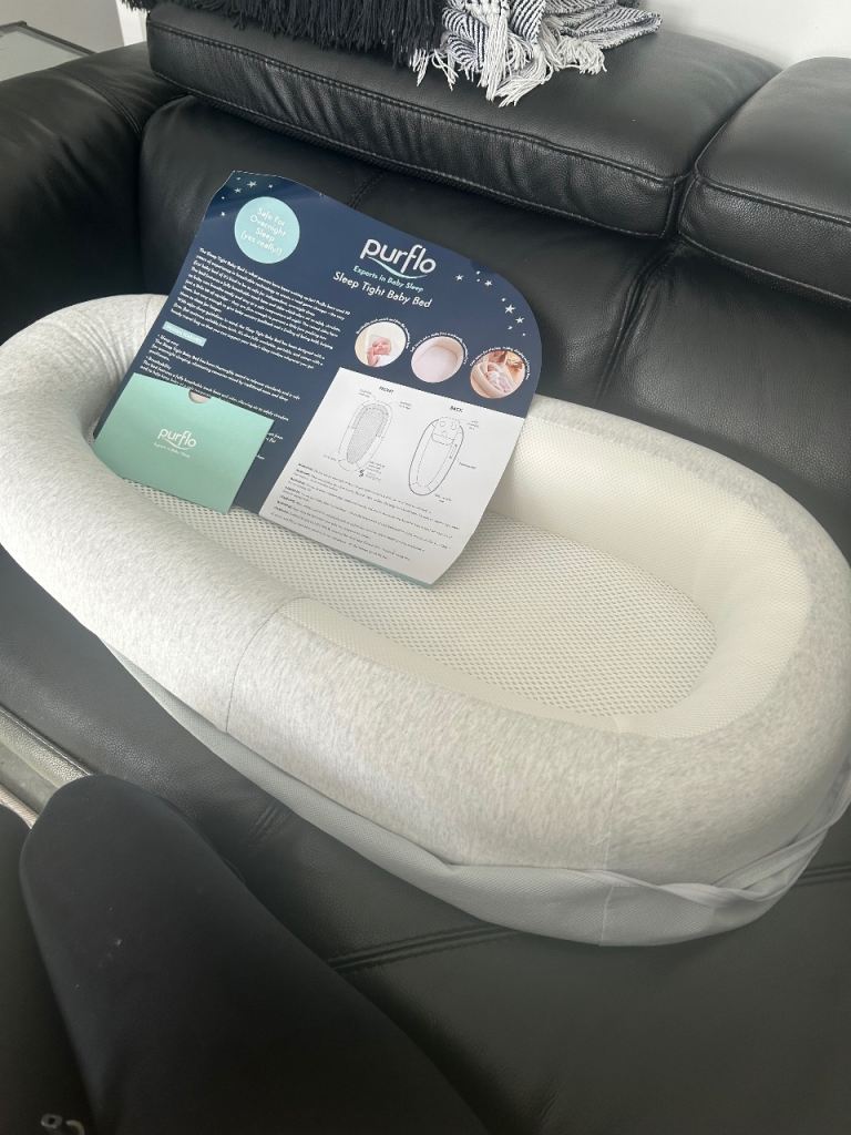 Purflo sleep tight baby bed: never been used brand new 