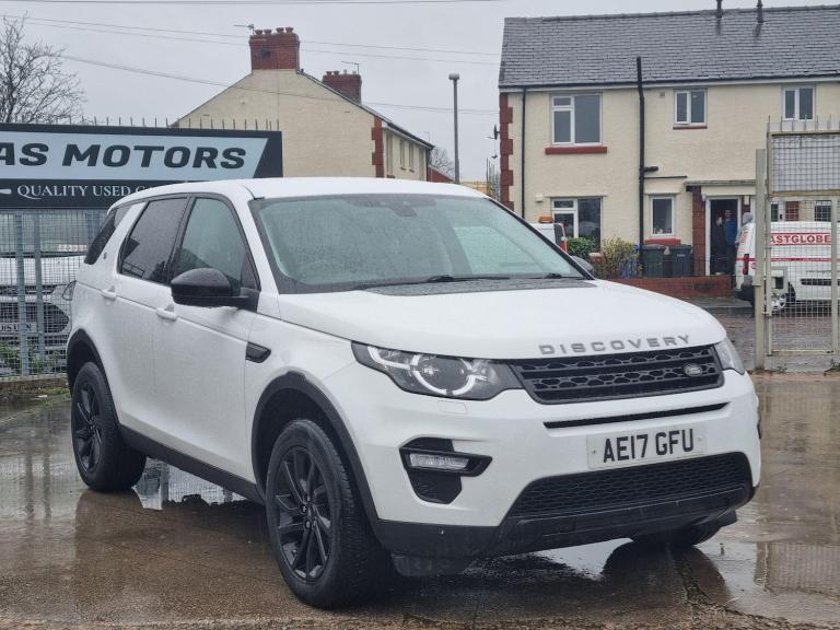  Land Rover Discovery Sport 2.0 TD4 HSE SUV 5dr Diesel Auto 4WD Euro 6 (s/s) (180 ps) Diesel Auto...