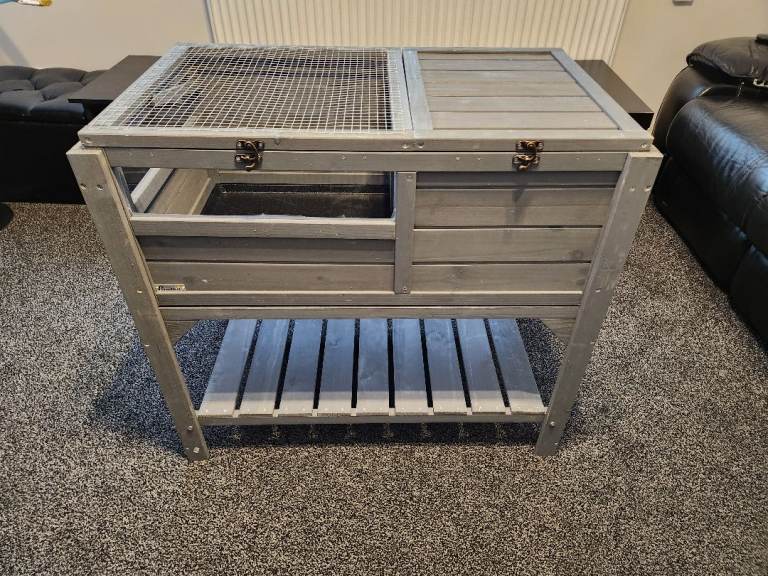 PawHut Grey Wooden Small Animal House Hutch/ Perfect For small animals