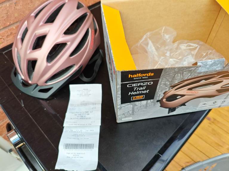 Halfords Cierzo Trail Helmet - Rose Gold, As Good As New