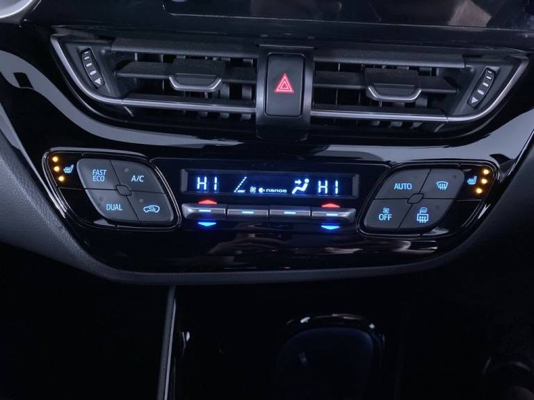 2021 21 TOYOTA C-HR 1.8 VVT-H GPF EXCEL SUV 5DR PETROL HYBRID CVT EURO 6 (S/S) (