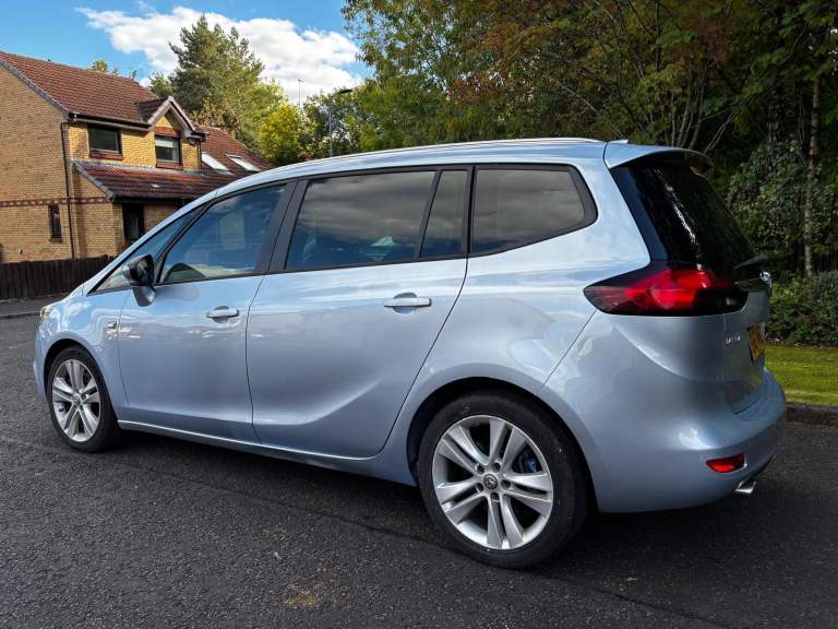 2017 VAUXHALL ZAFIRA TOURER SRI NAV 2.0, MOT DECEMBER 26, NO ADVISORS 