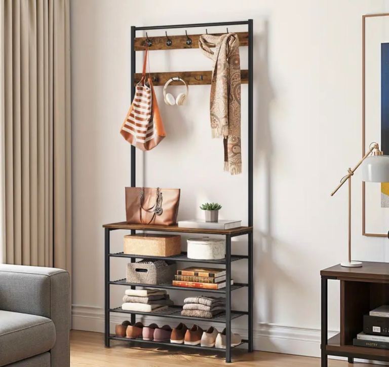 Shoes rack and coat hanging 