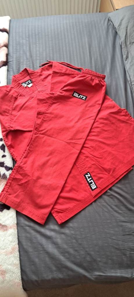 Red Blitz Martial Arts Suit - Samurai Kickboxing Logo