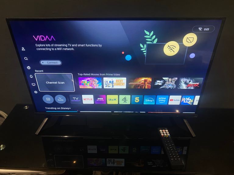 Hisense 32 Inch 32E4QTUK Smart HD