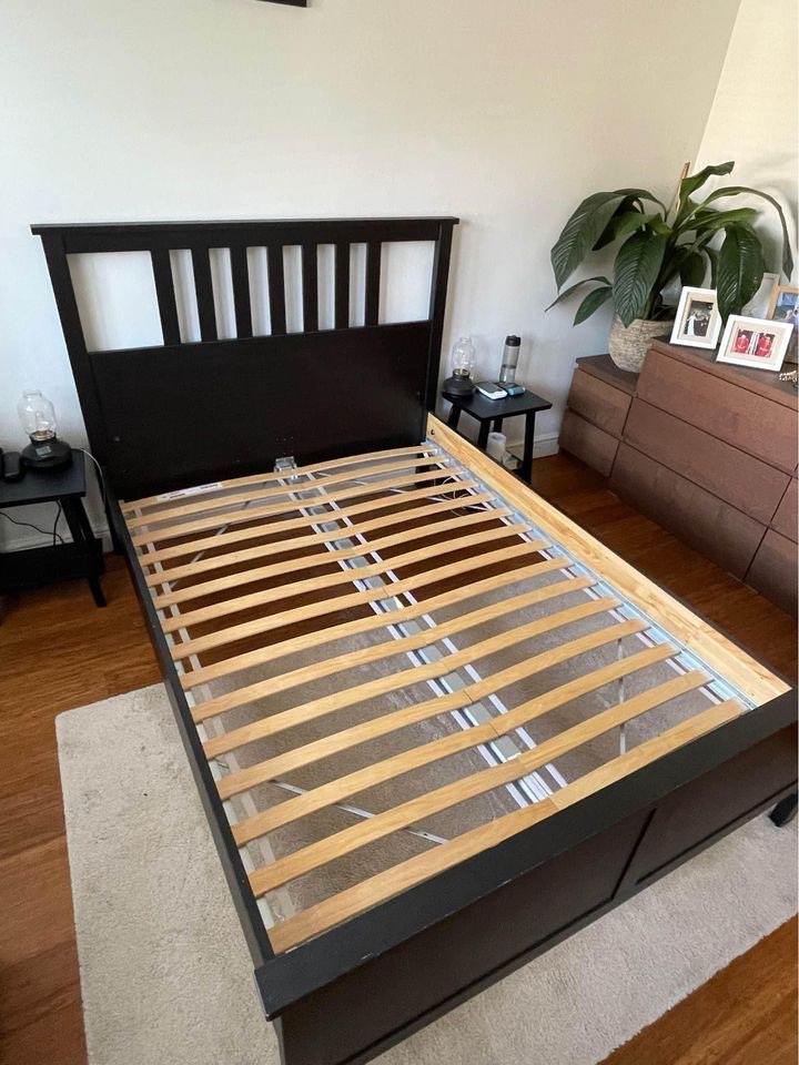 IKEA hemnes Double bed frame ( black )